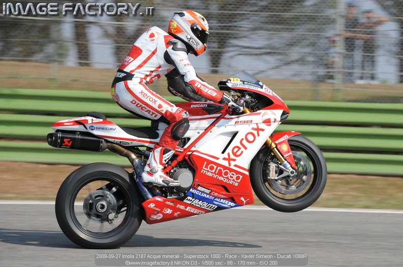 2009-09-27 Imola 2187 Acque minerali - Superstock 1000 - Race - Xavier Simeon - Ducati 1098R.jpg